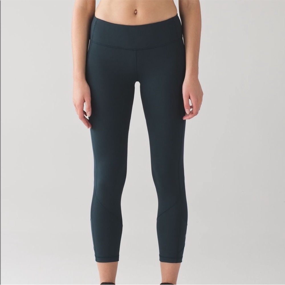 Lululemon Pace Rival Crop - Picture 9 of 10